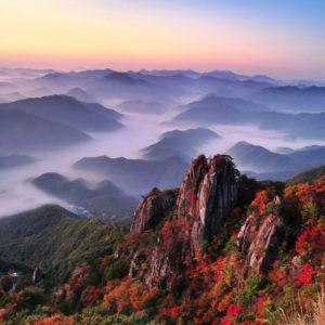 daedunsan-mountain-cloud-fall-foliage