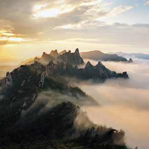 seoraksan-view-from-mountain
