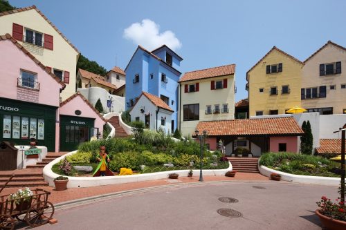 koreatraveleasy-Petite France