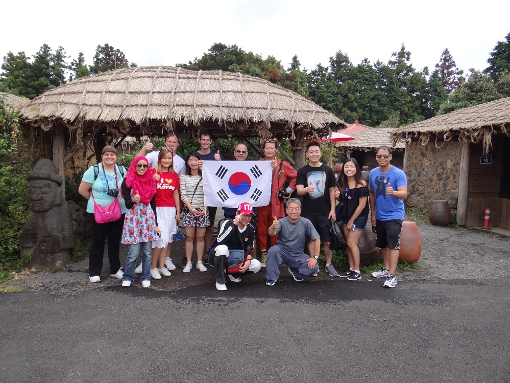 jeju-island-seongeup-folk-village-tour