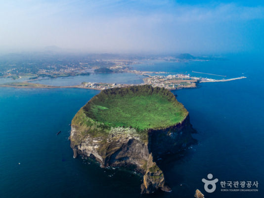 Seongsan Ilchulbong Peak2