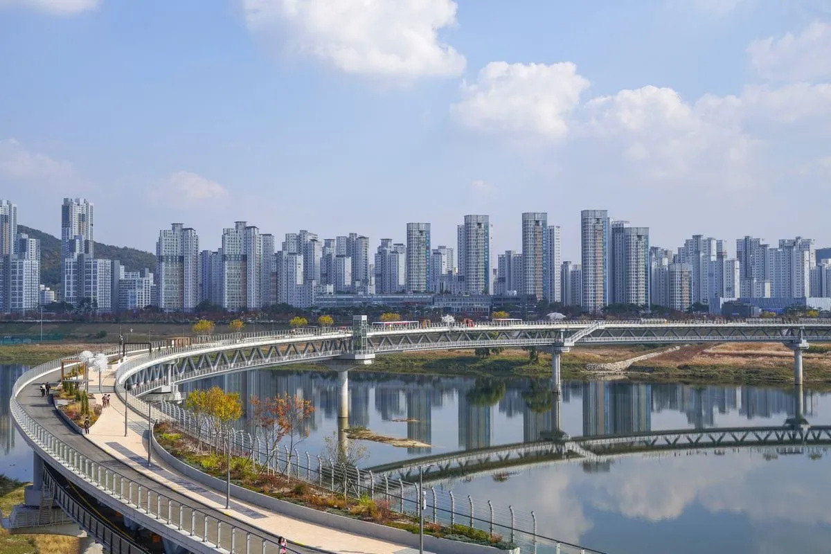 Circular Geumgang Pedestrian Bridge, also called Ieung Bridge, in Sejong