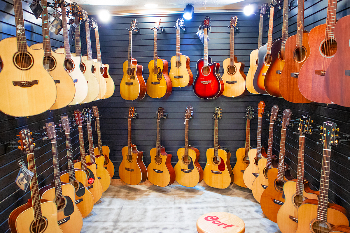 Namsandong Instrument Street_Store2