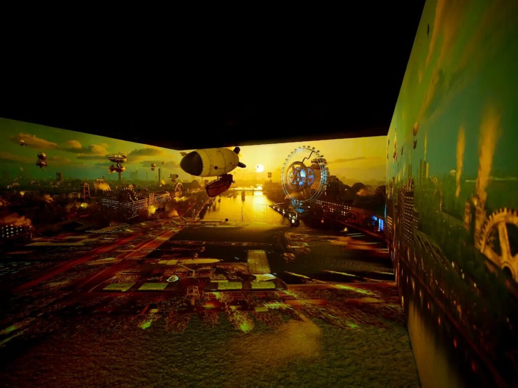 Five-sided Sky Voyage media theater